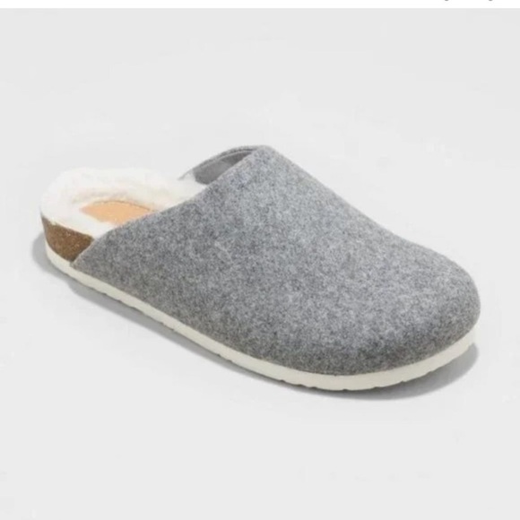 Universal Thread Women's Bev Felt with Fur Mules Warm Flats Gray Size 11 NEW - Picture 1 of 4